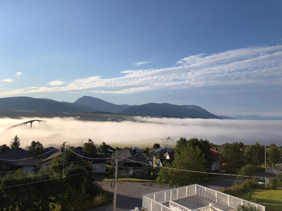 Apartmán Moderne Og Trivelig Leilighet, Med Unik Utsikt Tromsø Exteriér fotografie