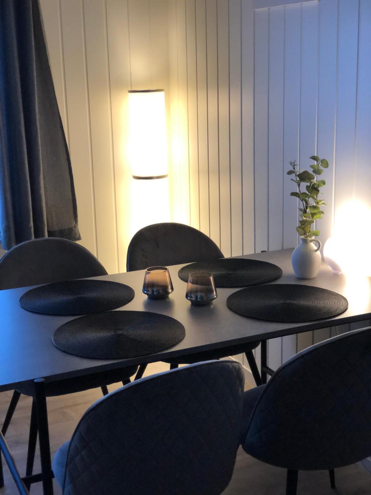 Apartmán Moderne Og Trivelig Leilighet, Med Unik Utsikt Tromsø Exteriér fotografie