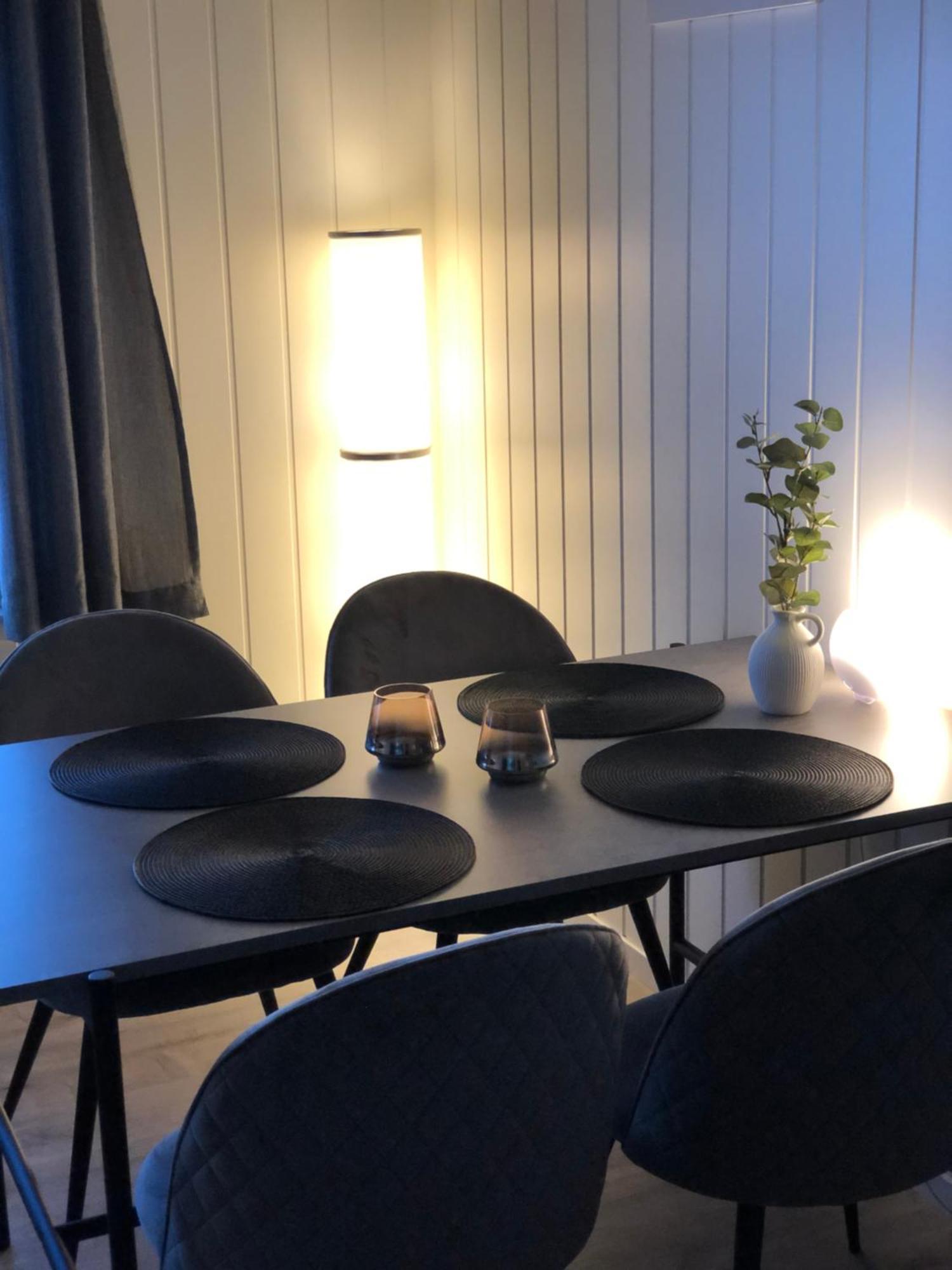 Moderne Og Trivelig Leilighet, Med Unik Utsikt Tromsø Exteriér fotografie